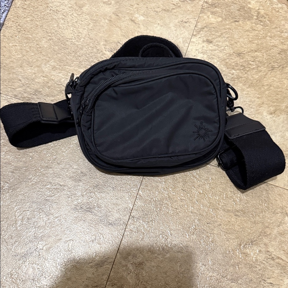 Offline Stylish Black Belt Bag/Fanny Pack